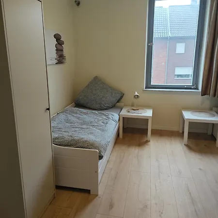 Iam Mit Balkon,3 Schlafzimmer ,7 Betten,150 Qm Lejlighed *