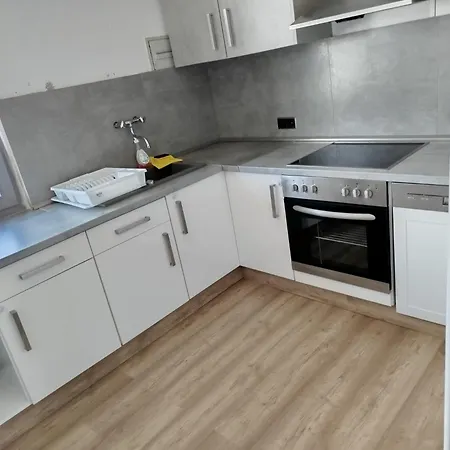 Iam Mit Balkon,3 Schlafzimmer ,7 Betten,150 Qm Lejlighed Geilenkirchen