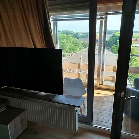 Iam Mit Balkon,3 Schlafzimmer ,7 Betten,150 Qm Geilenkirchen