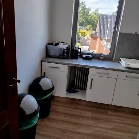 Iam Mit Balkon,3 Schlafzimmer ,7 Betten,150 Qm *