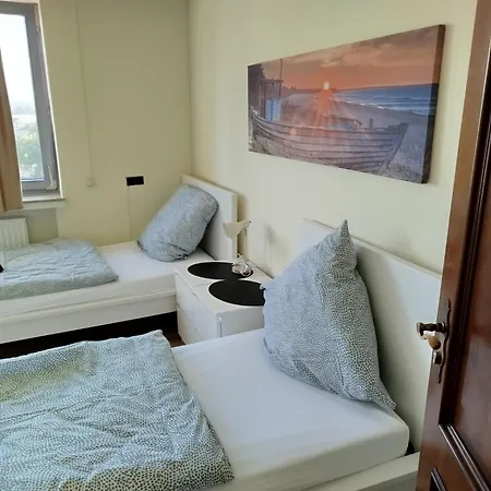 Iam Mit Balkon,3 Schlafzimmer ,7 Betten,150 Qm Lejlighed Geilenkirchen